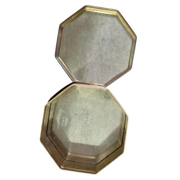 RARE Loose-Wiles Tin 1939 New York Worlds Fair Tin w Handle Vintage Collectible - Picture 10 of 16